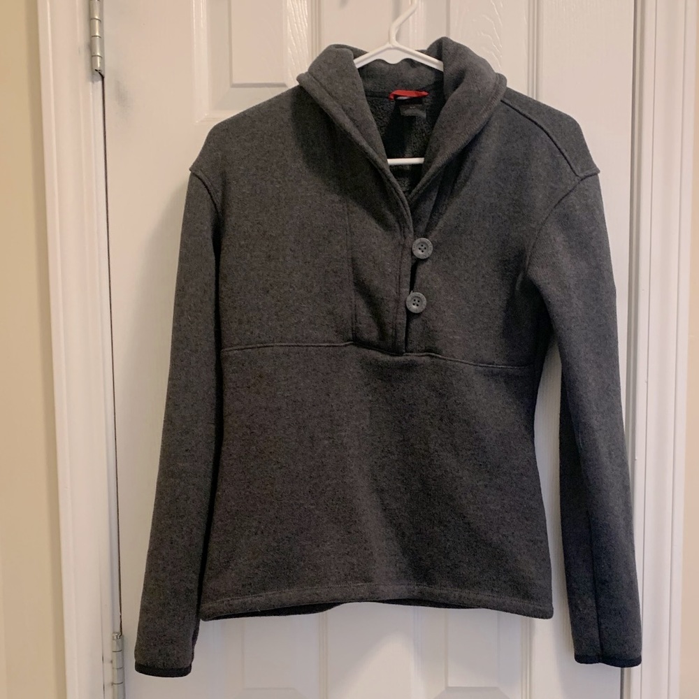 The North Face Jacket/ Sweatshirt